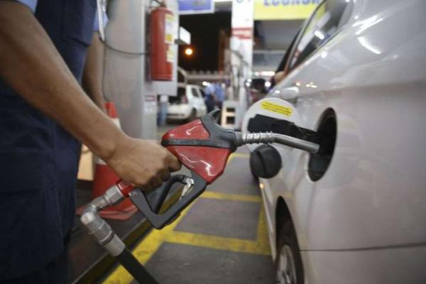 Preço da gasolina cai em quase toda a Região Norte