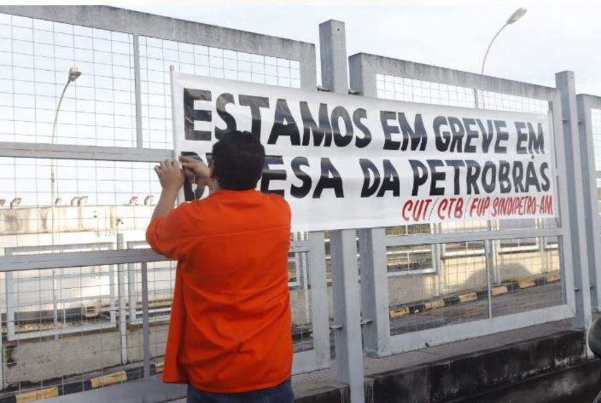 Petroleiros do AM aderem parada contra a reforma da Previdência, diz Sindipetro
