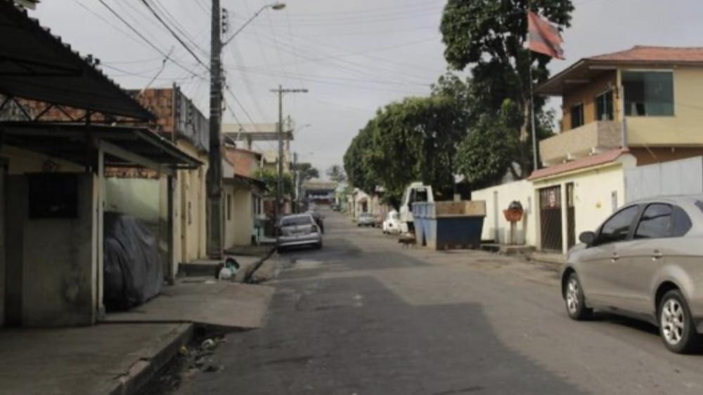 Motorista de aplicativo é morto em frente da própria casa, em Manaus
