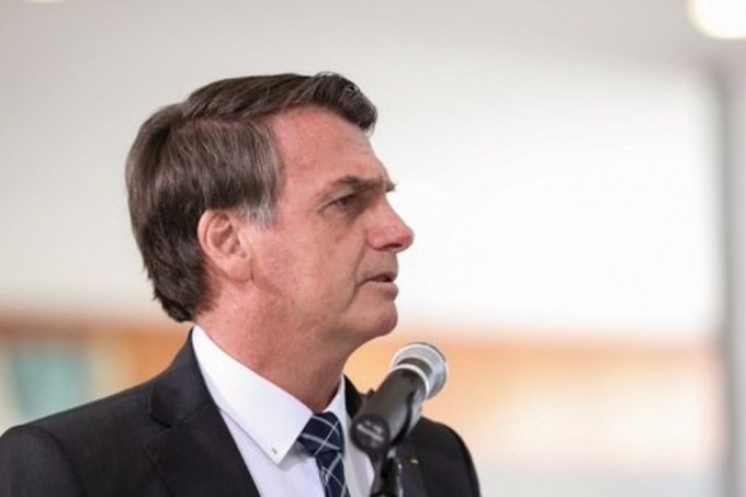 Bolsonaro anuncia saída do PSL