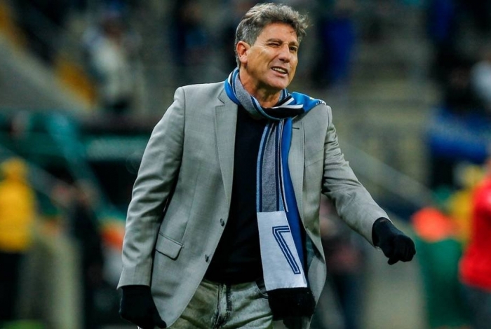 Renato Gaúcho rasga elogios ao Flamengo e alerta clubes: 'Vão tomar conta de tudo'