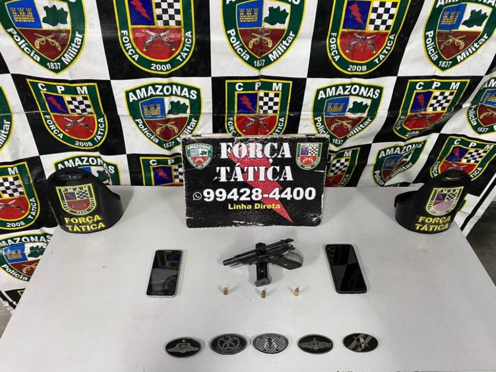PM detém dupla em posse de arma de fogo e munições, na zona sul de Manaus