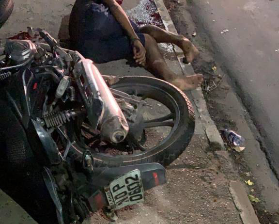 Motoqueiro que fazia arrastão é preso após fugir de blitz do Detran-AM