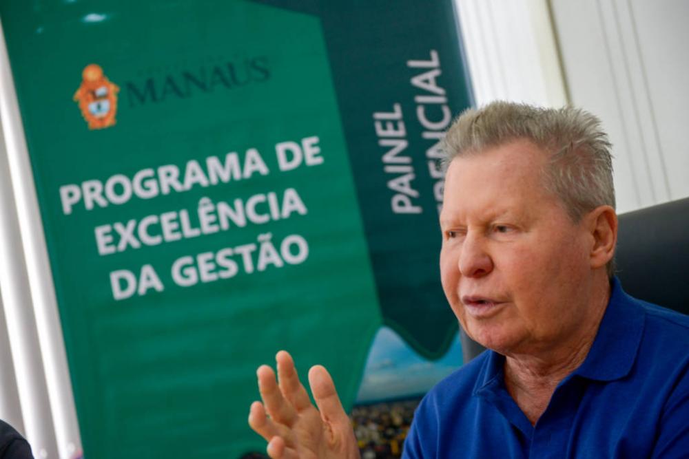 Prefeito elenca ações do último ano de governo e diz que Manaus não vive mais crise