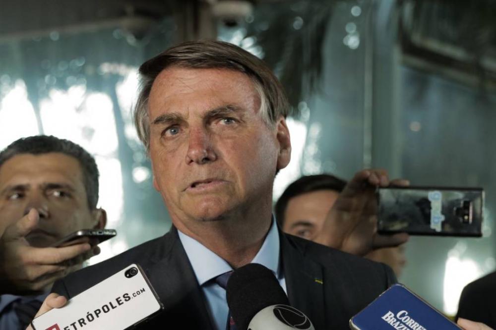 Bolsonaro lança desafio de zerar imposto federal se governadores zerarem o ICMS