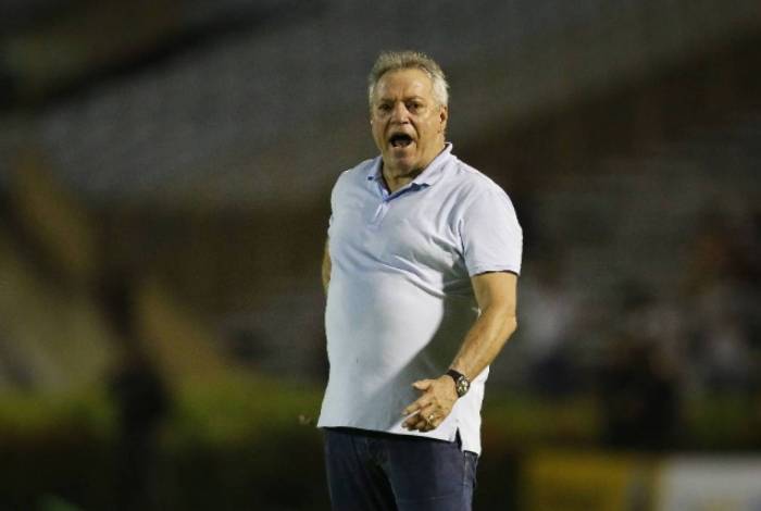 Abel Braga não descarta demissão do Vasco nesta sexta-feira