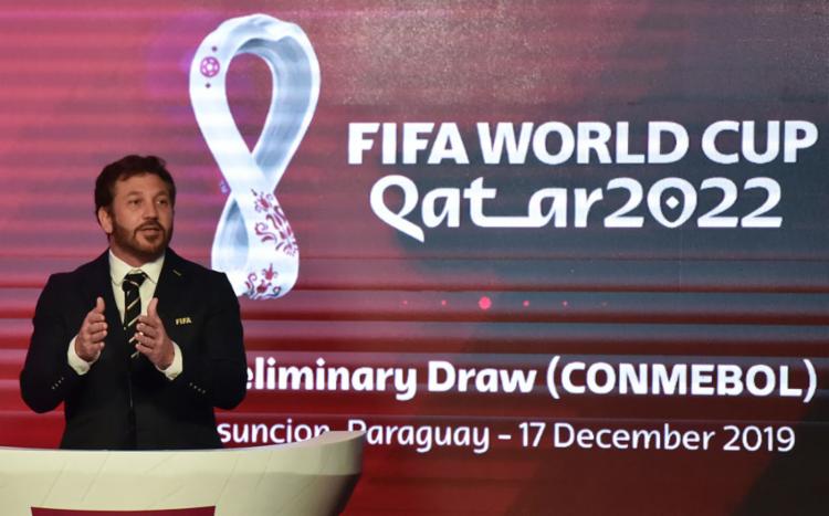 Conmebol pede à Fifa adiamento do início das eliminatórias da Copa de 2022