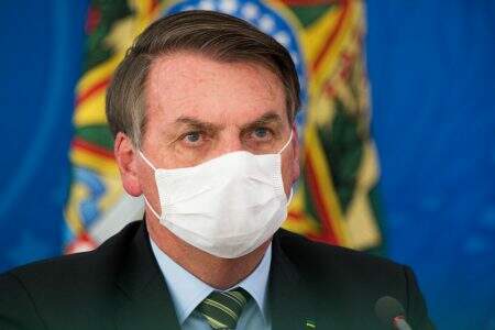 Coronavírus: Bolsonaro pedirá a Mandetta isolamento só para idoso