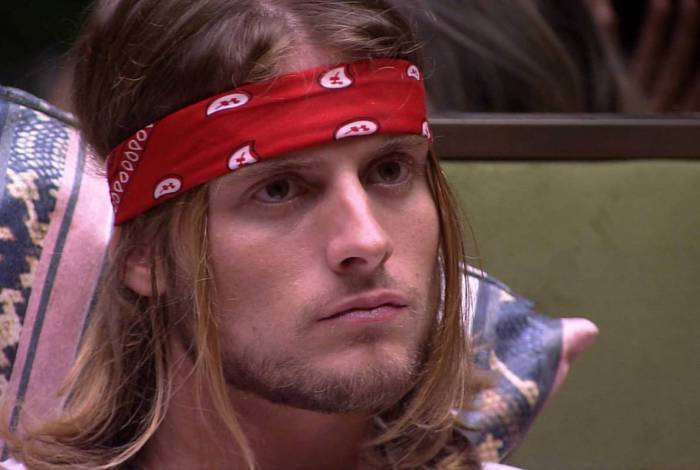 Ex-BBB Daniel fala sobre bissexualidade: 'Não vou me privar'