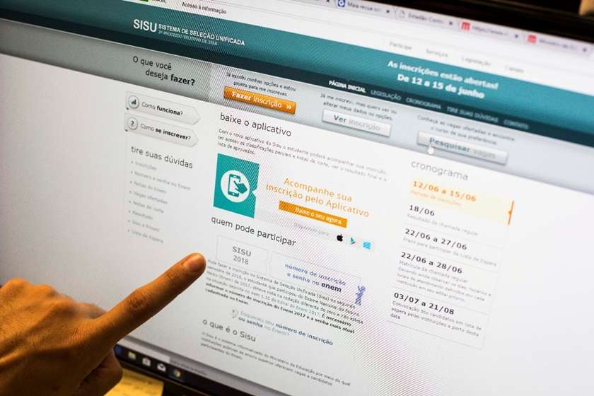 MEC anuncia datas de inscrição do Sisu, ProUni e Fies; confira