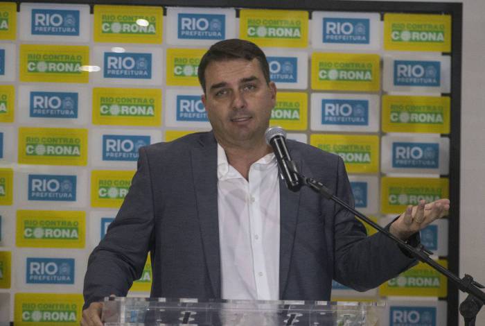 Ministério Público Eleitoral mantém inquérito sobre bens de Flávio Bolsonaro