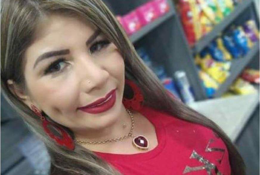 Mulher que teve pescoço cortado por linha de pipa morre em hospital