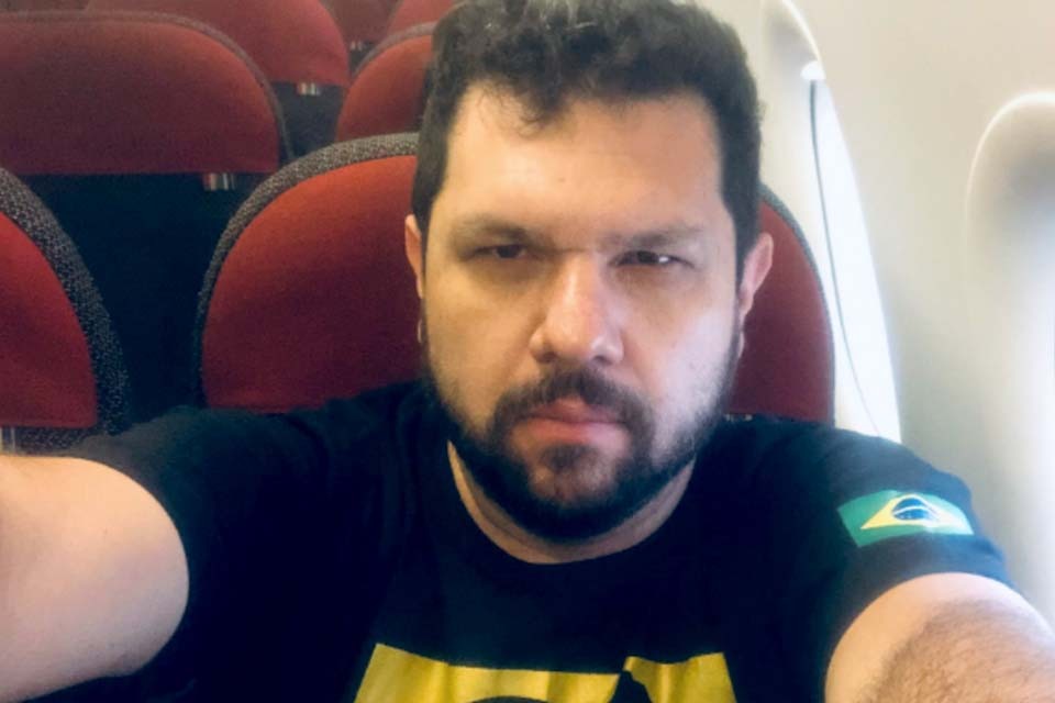 Moraes prorroga prisão de blogueiro bolsonarista por mais 5 dias