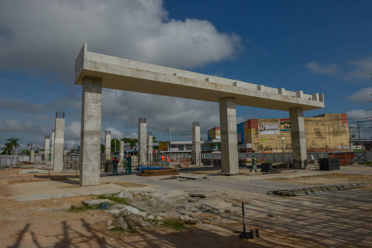 Obra do complexo viário do Manoa já chega a 70% de execução