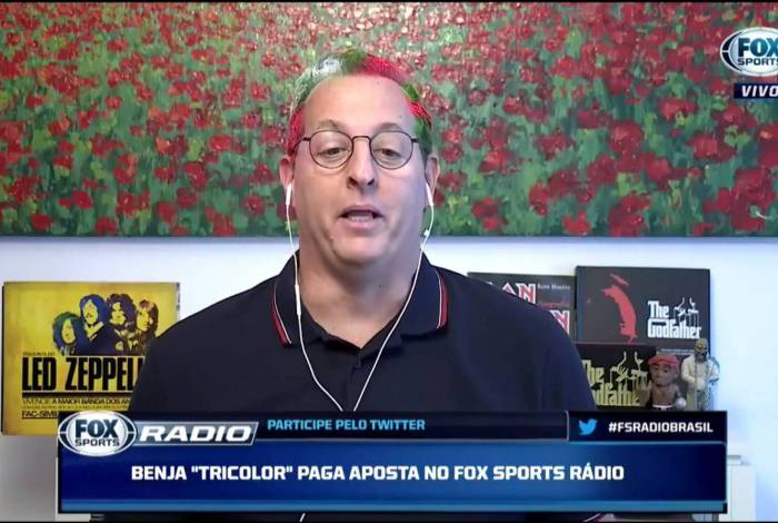 Apresentador pinta cabelo com cores do Fluminense após apostar que clube não venceria o Flamengo