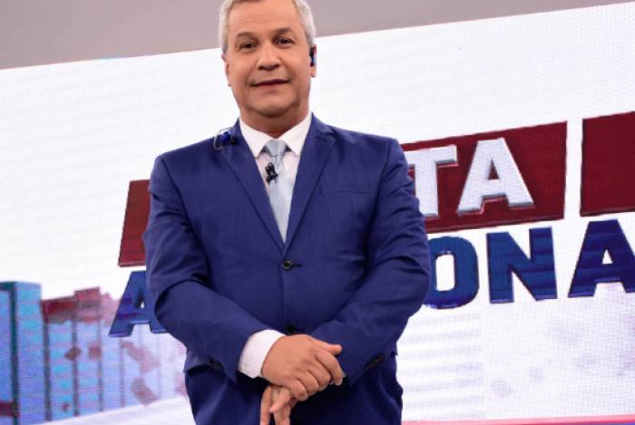 Sikêra Jr. relaciona apreensão de 50 mil pés de maconha com a cantora Ludmilla