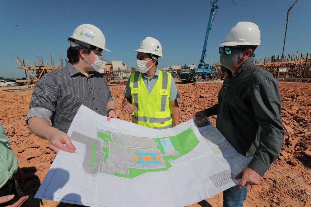 Wilson Lima confirma construção de CETI em área desocupada no Monte Horebe