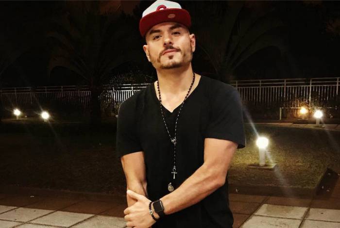 Carlinhos Mendigo tem Instagram retirado do ar após ordem judicial
