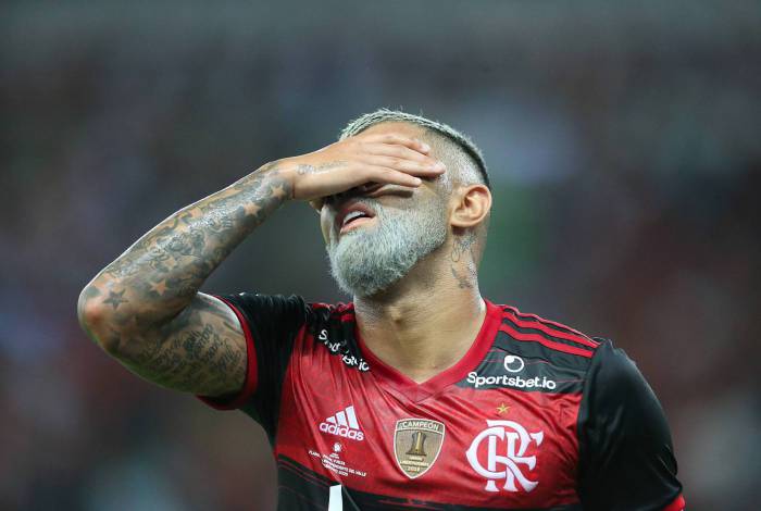 Casagrande aponta Guerrero como grande atacante da América do Sul: 'Melhor que Gabigol'