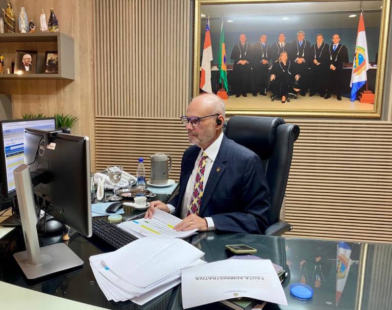 Colegiado do TCE-AM aprova proposta de realização do concurso público e define comissão