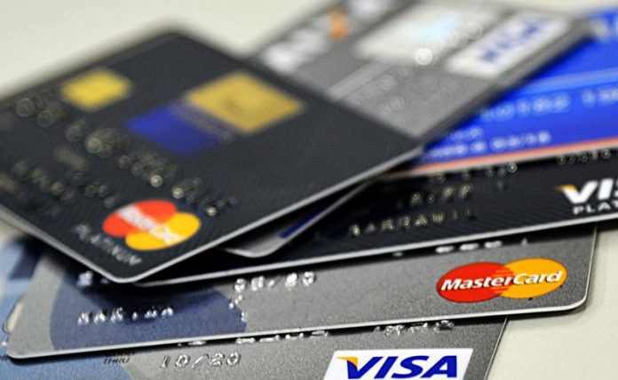 Serasa oferece renegociação de dívidas para inadimplentes