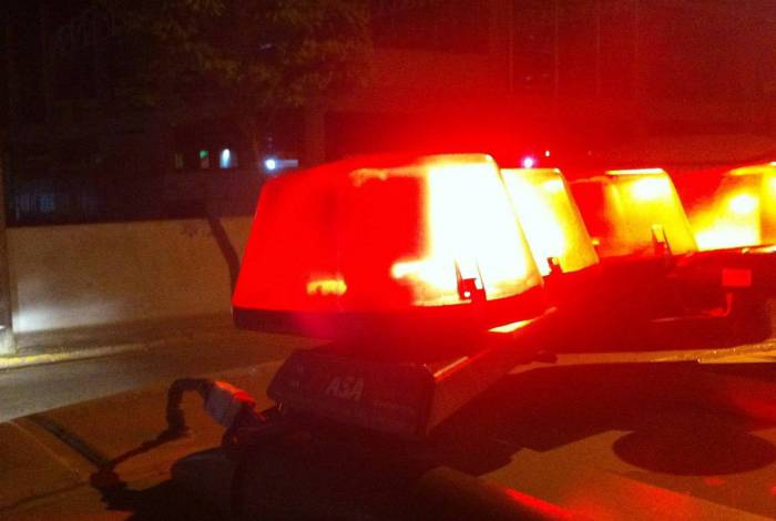 PM vê esposa na garupa de moto e mata mototaxista por ciúmes