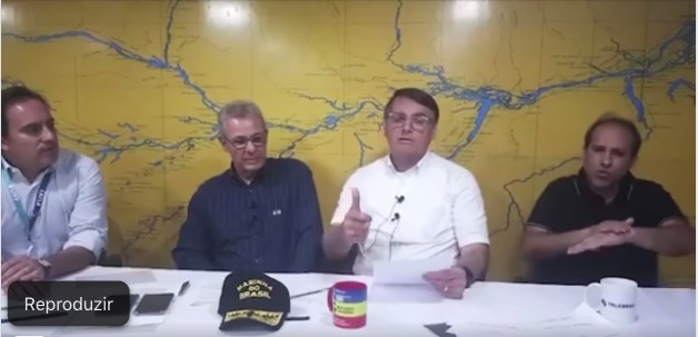 “Em Manaus, temos um coronel do Exército”, diz Bolsonaro sobre candidato a prefeito; vídeo 