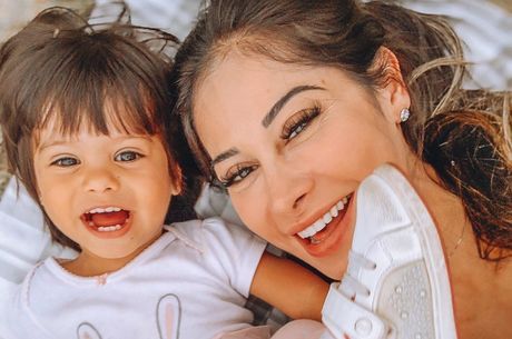 Mayra Cardi diz que filha tem doença não diagnosticada