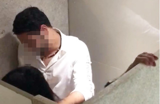 Vídeo: Após ser flagrada fazendo sexo no banheiro de boate em São Luís; mulher diz que foi estuprada