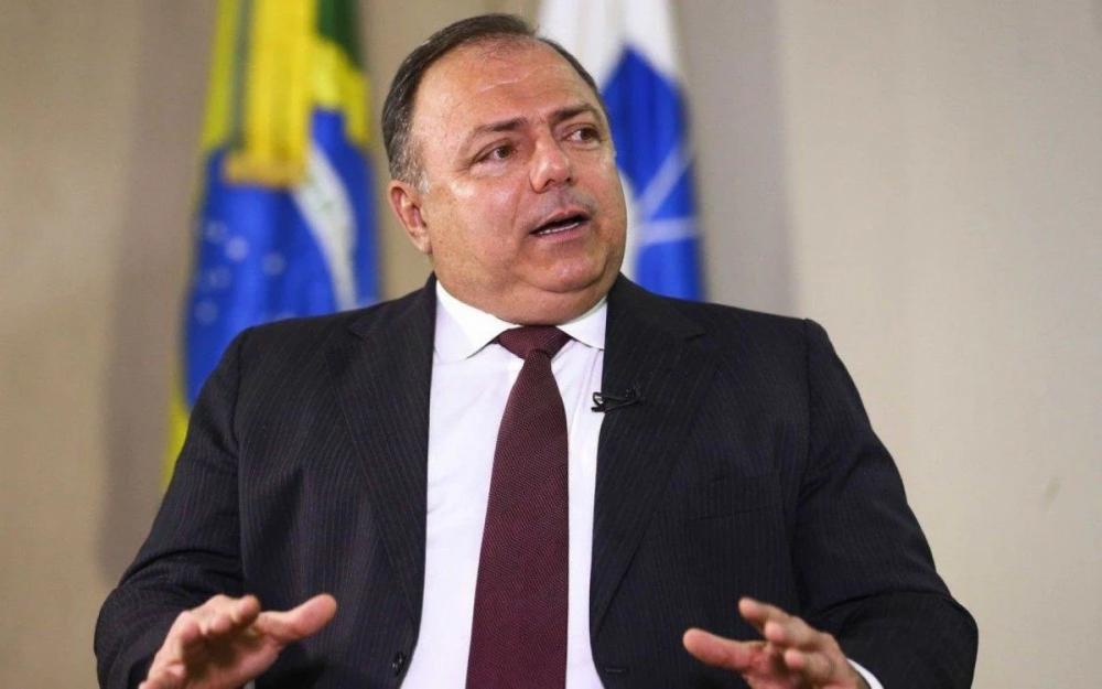 Pressionado, Pazuello diz ao Senado que toda a população será vacinada em 2021