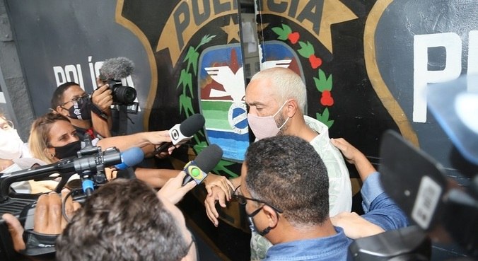 Belo disse em depoimento que não sabia o local do show no Rio
