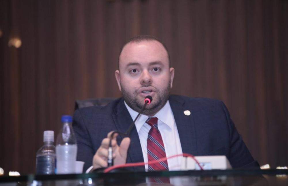 Creches e escolas infantis devem reabrir no início de março, propõe deputado Fausto Jr.