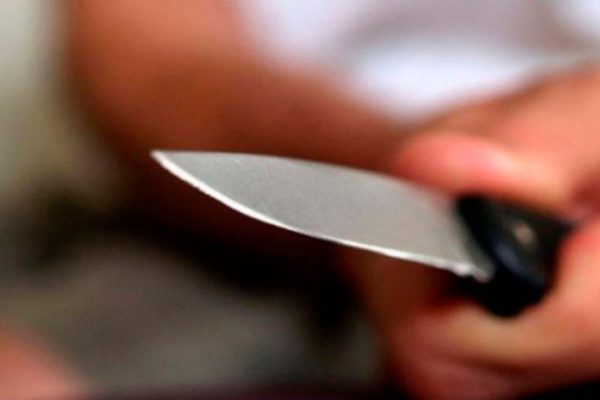 Suspeito é morto com facada após invadir casa de peixeiro em Manaus
