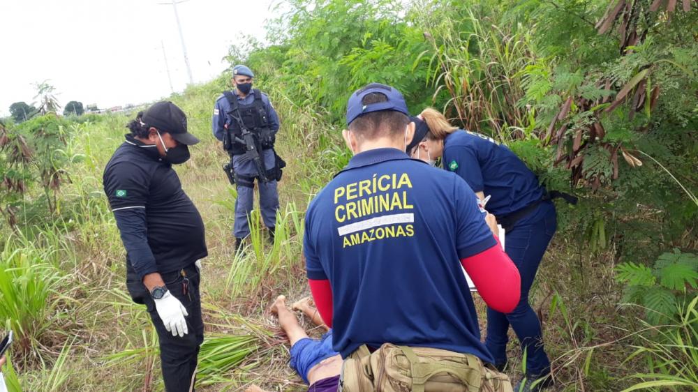 Corpo de jovem é encontrado no bairro Novo Aleixo
