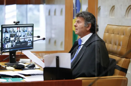 STF dá aval para que prefeitos e governadores proíbam cultos e missas na pandemia