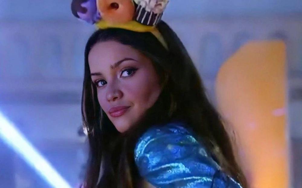 Marina Ruy Barbosa diz que quer ser maquiada por Juliette