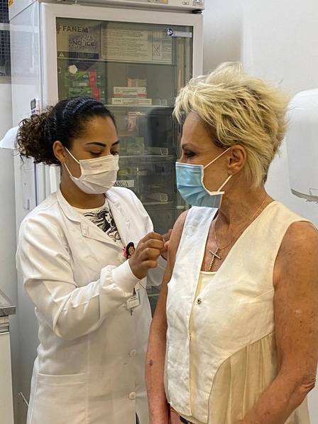 Ana Maria Braga é diagnosticada com Covid-19 e é substituída no 'Mais você'