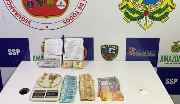 Ouro ilegal avaliado em R$ 51 mil é apreendido em embarcação em Coari