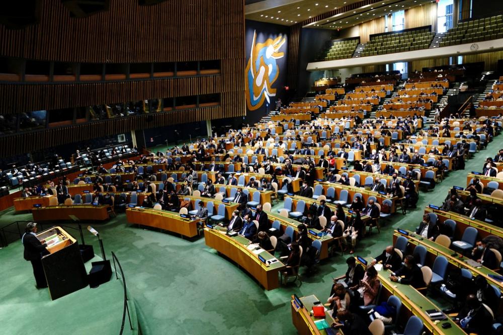 Na Assembleia Geral da ONU, Rússia e Ucrânia apresentam narrativas opostas sobre a guerra