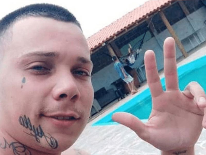 Pai mata filha e depois queima corpo após criança fazer xixi no chão