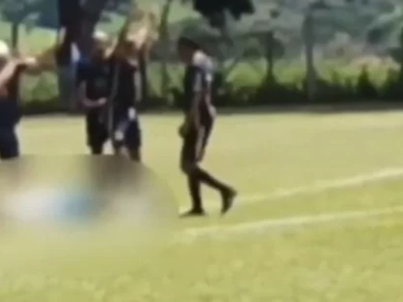 Homem sofre parada cardíaca e morre durante partida de futebol