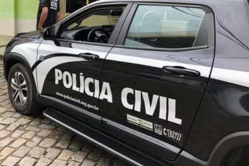 Casal é preso suspeito de queimar pênis de adolescente