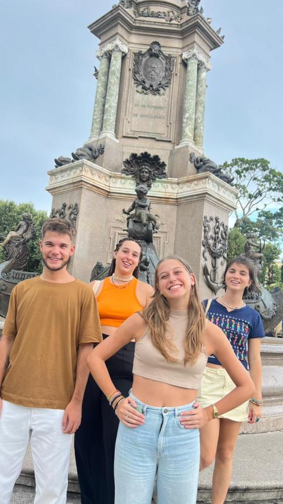 Estudantes estrangeiros têm contato com a cultura, fauna e a flora da região Amazônica