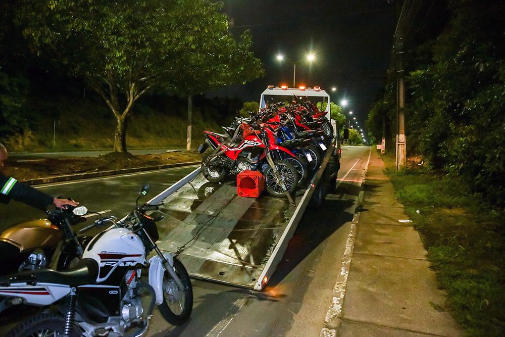 Ao inibir “rolezinho”, Detran Amazonas remove dez motocicletas durante operação