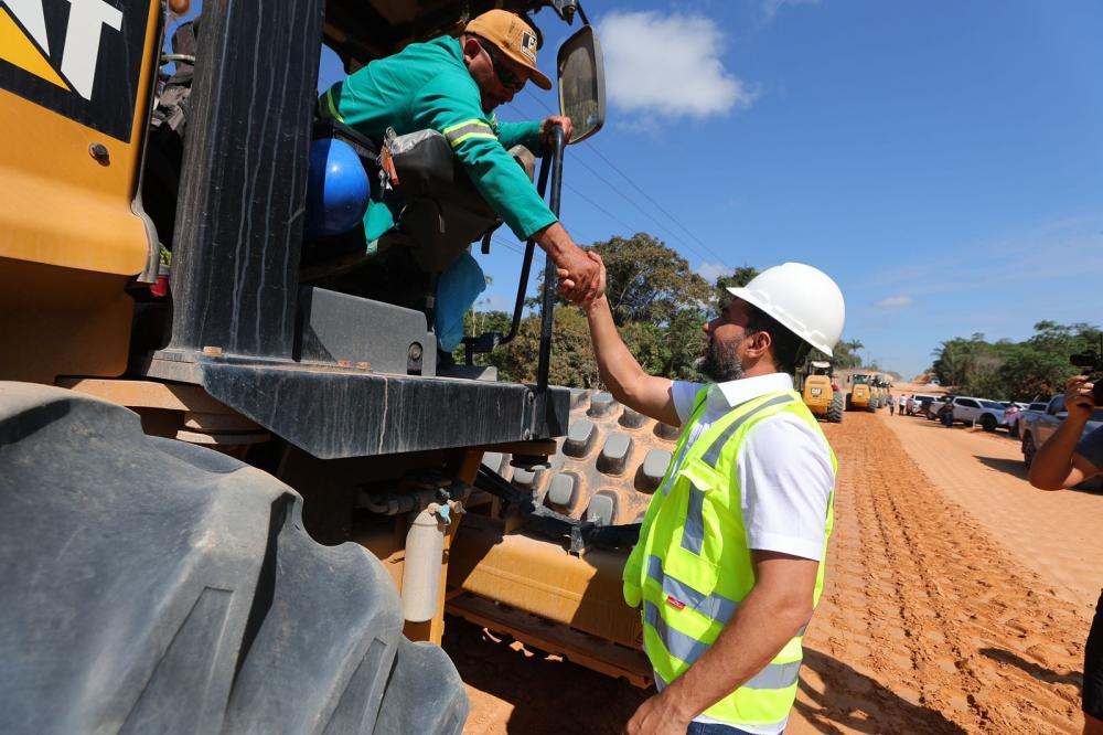 Obras na AM-010 já tem investimento de R$ 401,5 milhões