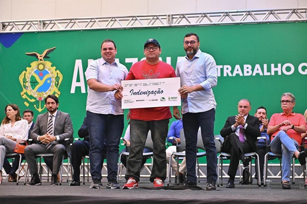 Roberto Cidade afirma que ‘Amazonas Meu Lar’ resgata a dignidade das famílias por meio da regularização fundiária