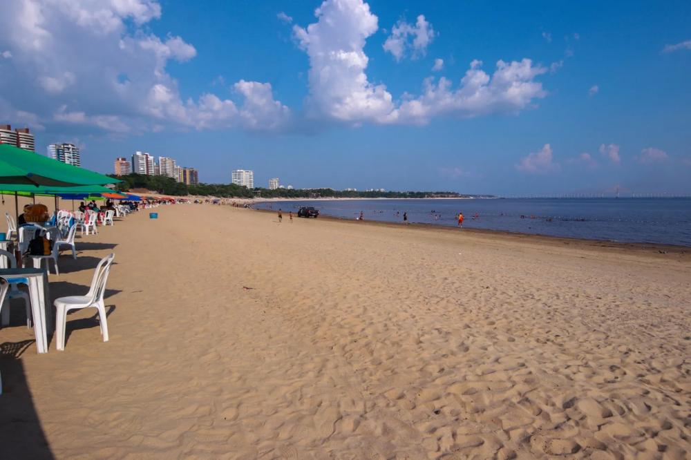 Em Manaus, permissionários da praia da Ponta Negra receberão auxílio-financeiro