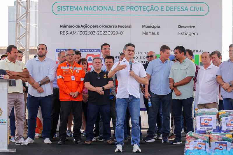 David Almeida anuncia segunda fase da operação ‘Estiagem’ beneficiando 81 comunidades ribeirinhas