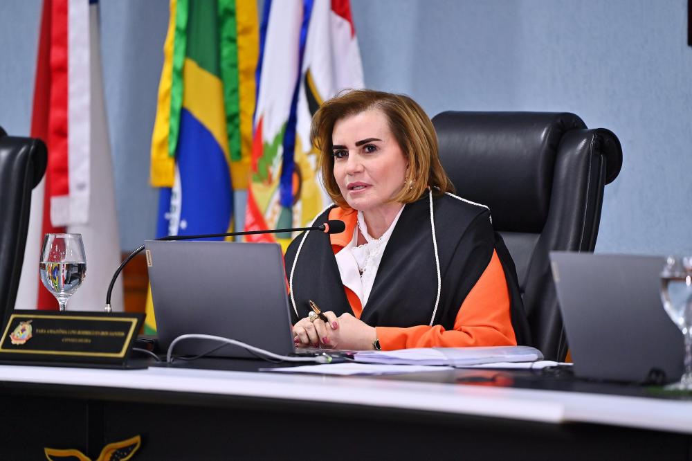 Presidente do TCE-AM determina prazo para gestores prestarem contas