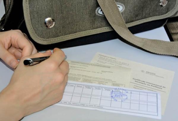 Panamá exigirá Certificado de Vacinação de viajantes procedentes do Brasil